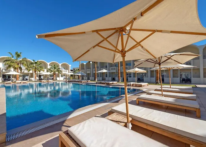 Reef Oasis Aqua Park Üdülőközpont 4*
