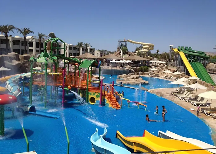 Üdülőközpont Reef Oasis Aqua Park
