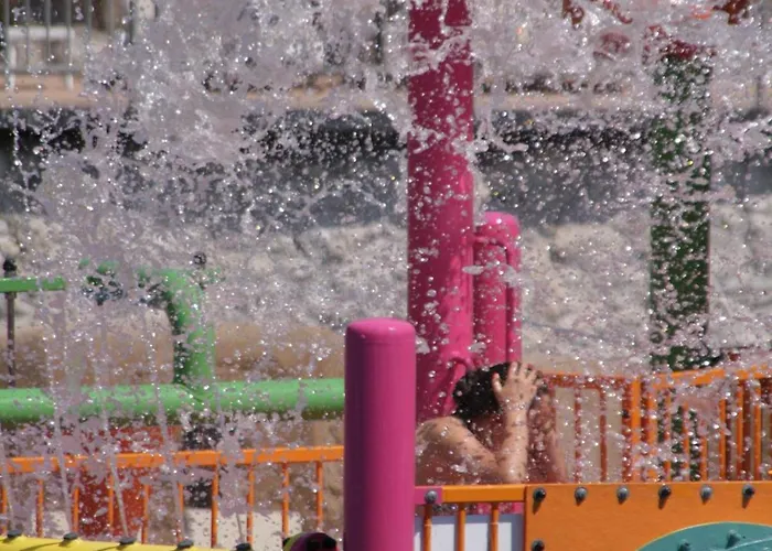 Reef Oasis Aqua Park Üdülőközpont 4*
