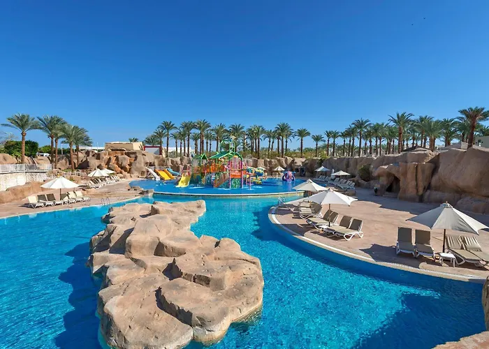Reef Oasis Aqua Park 4*