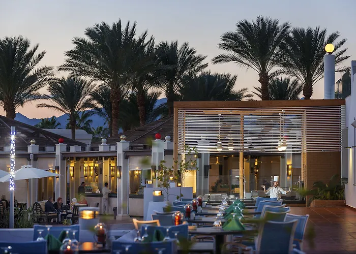 Üdülőközpont Reef Oasis Aqua Park 4*